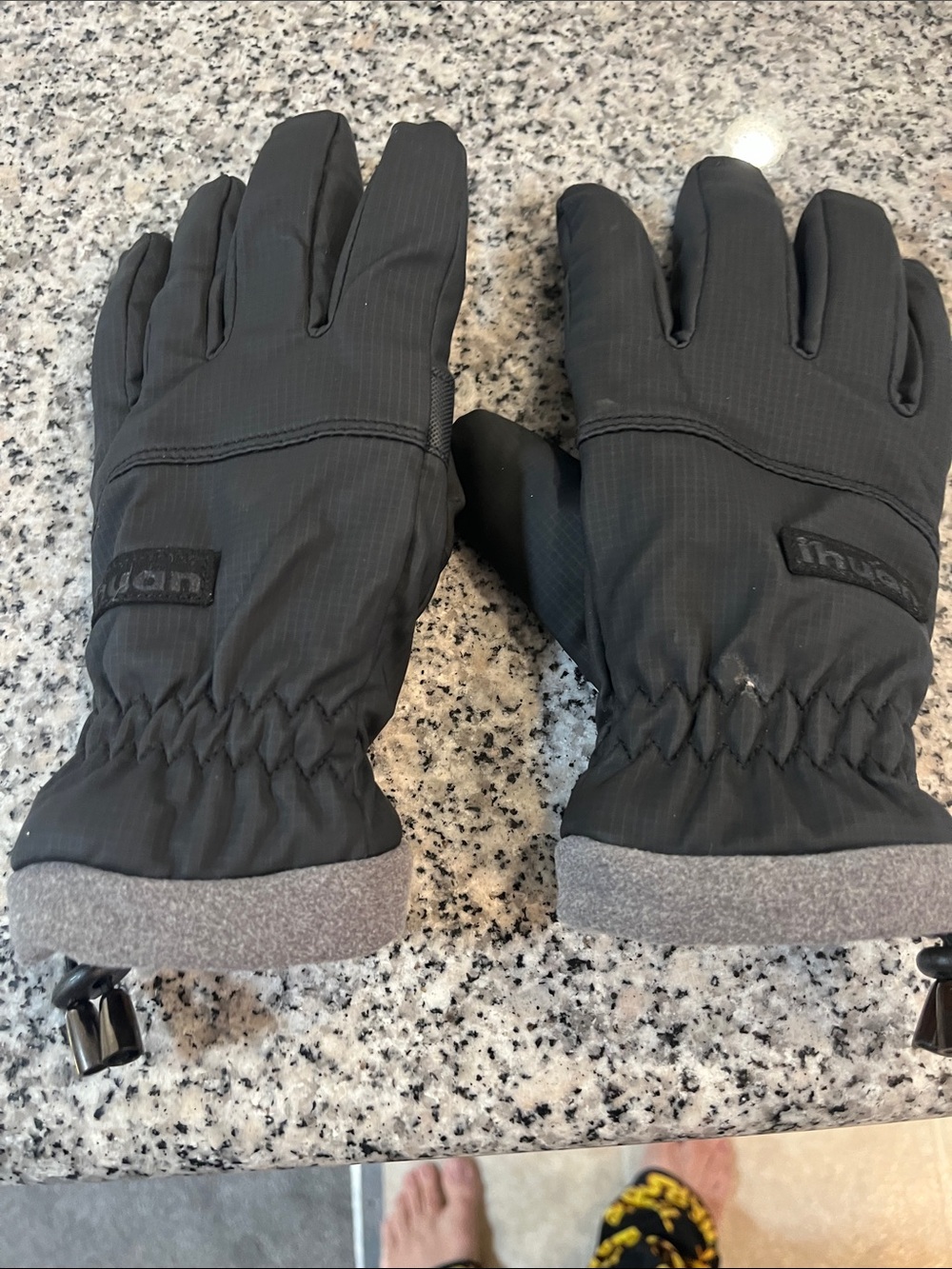 Insulated Black Men's Winter Gloves -